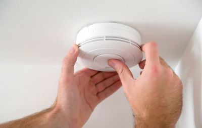 Smart Smoke Detector Installation